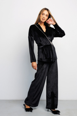 52fbefbc-1425-4bf5-bbb1-8b557cf873d5